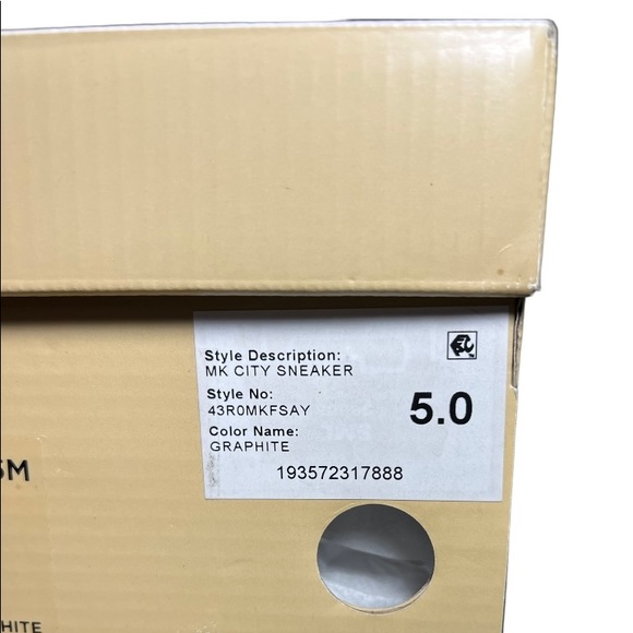 Michael Kors Shoes - Picture 10 of 11